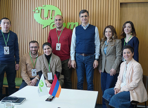 Ucom Fellowship Program Participants Visit Ucom Headquarters for Leadership Insights